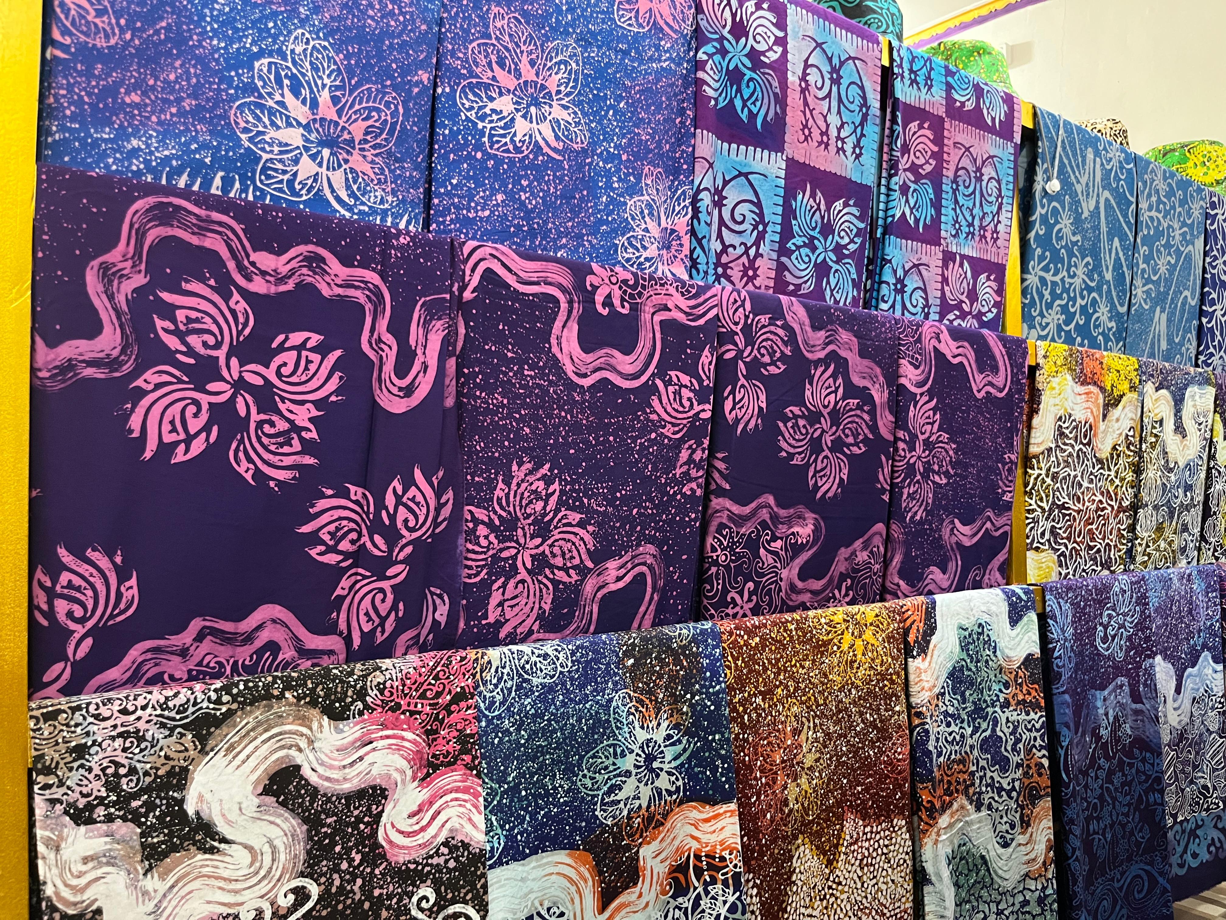 Salah satu batik Karya Putri Maluang Batik yang siap untuk di jual ke masyarakat.